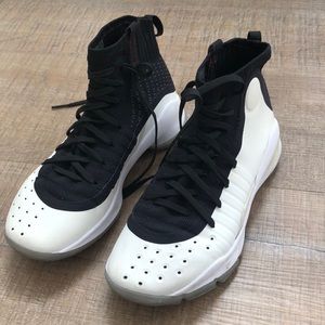 Curry sneakers size 6.5